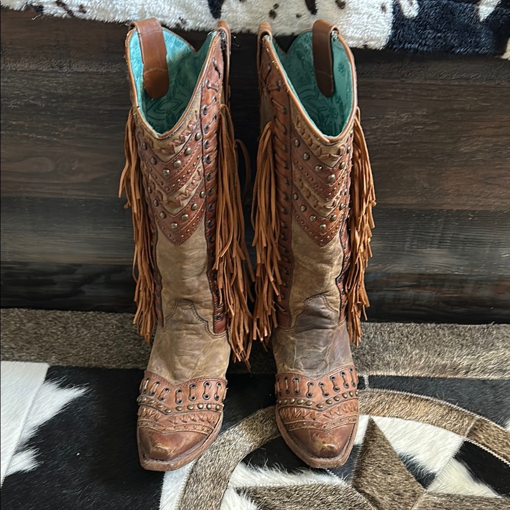 Fringe Leather Western Boots - Brown